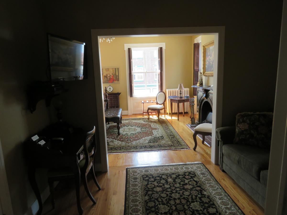 The Swope Manor Bed & Breakfast Гетисбърг Екстериор снимка