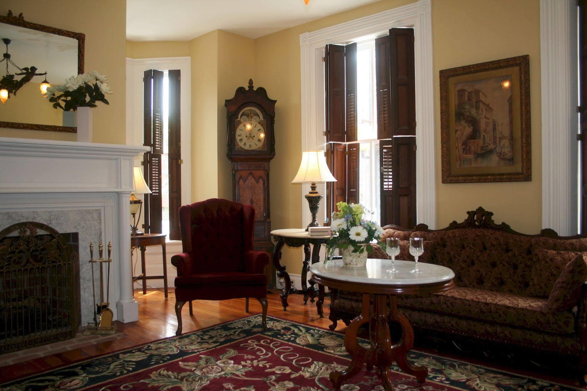 The Swope Manor Bed & Breakfast Гетисбърг Екстериор снимка
